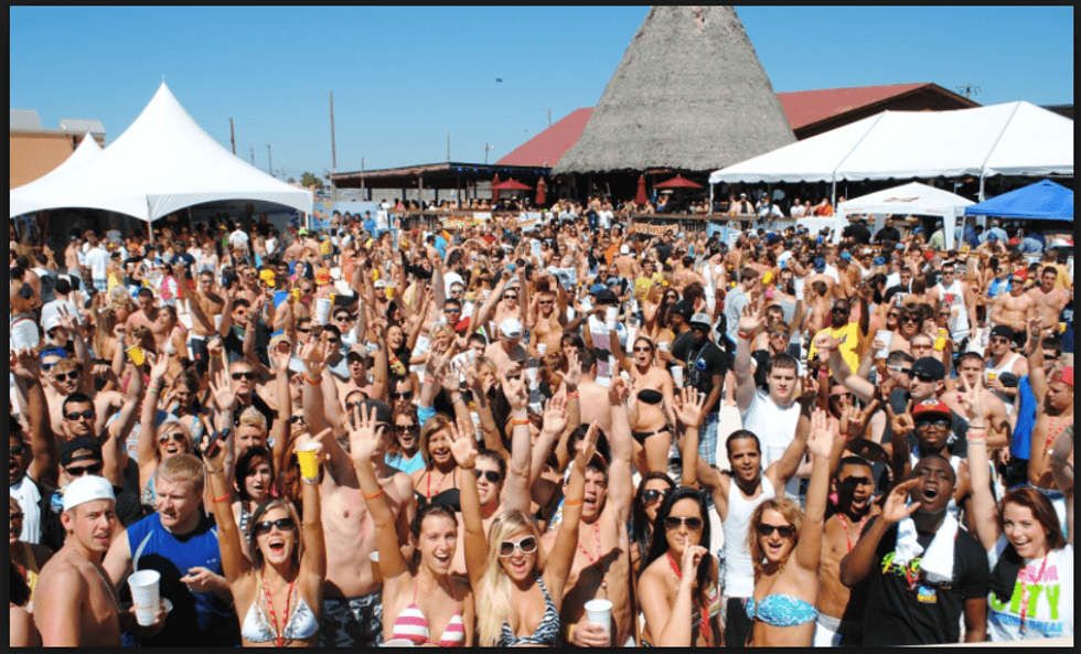 10 Thoughts You Have Before Spring Break