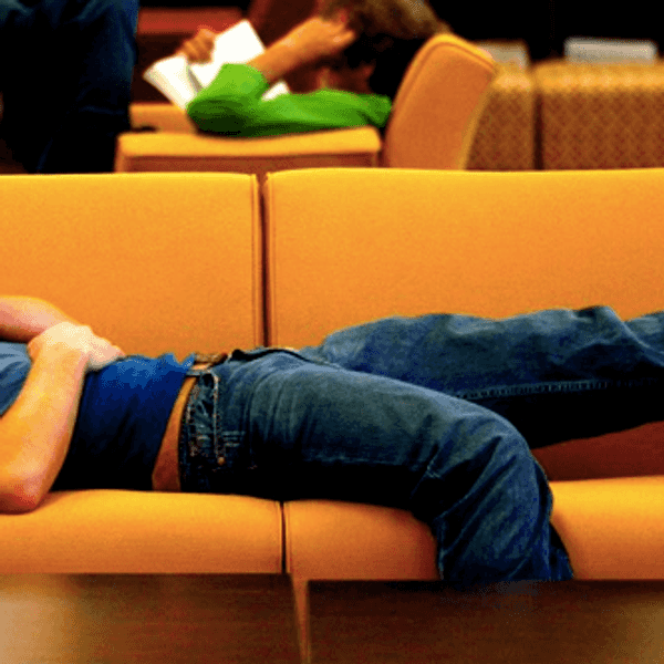 10 Things That Parents Get Mad At College Kids For Over Break