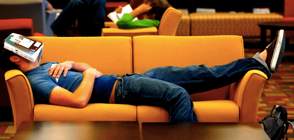 10 Things That Parents Get Mad At College Kids For Over Break