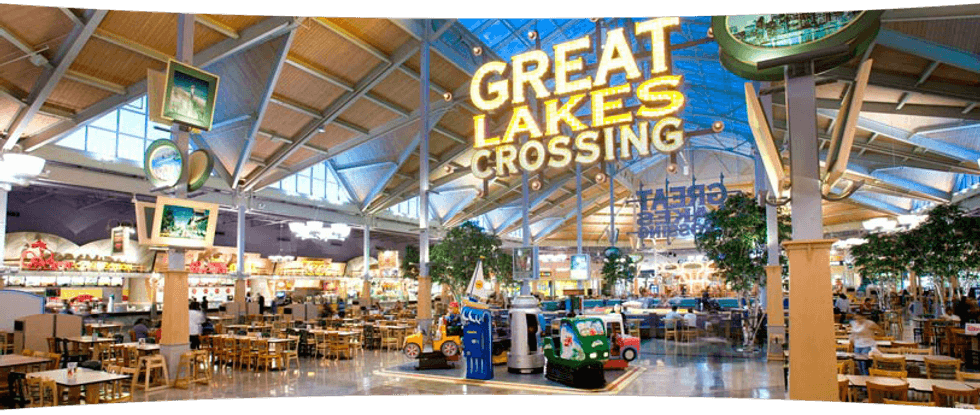 14 Reasons You Totally Want To Go To Great Lakes Crossing On A Saturday