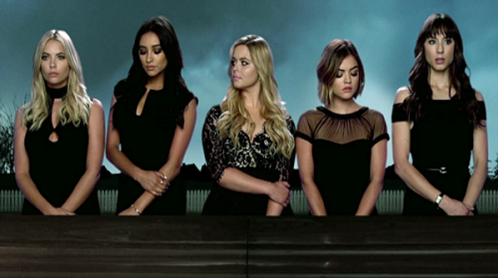 10 Signs You're Addicted To "Pretty Little Liars"