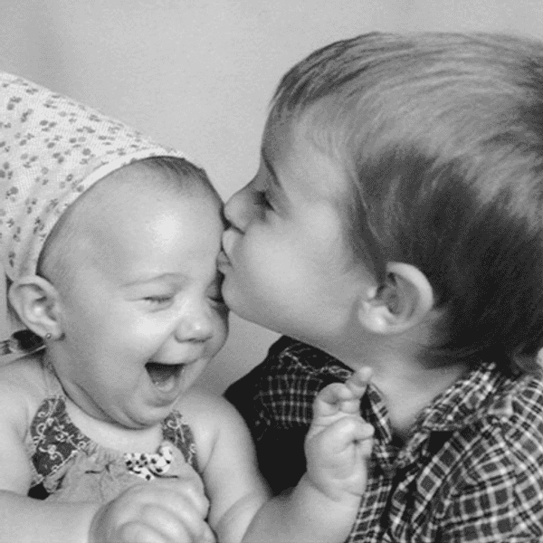 14 Things That Are True If Your Siblings Are Your Best Friends