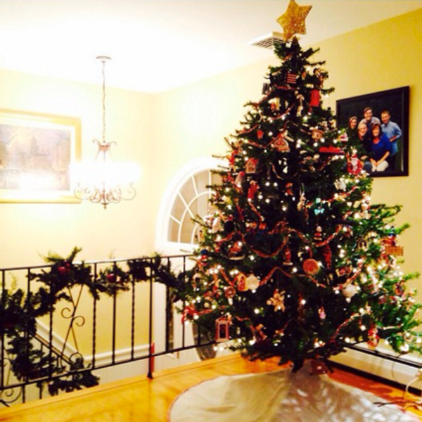 22 Under The Radar Songs For Your Christmas Playlist