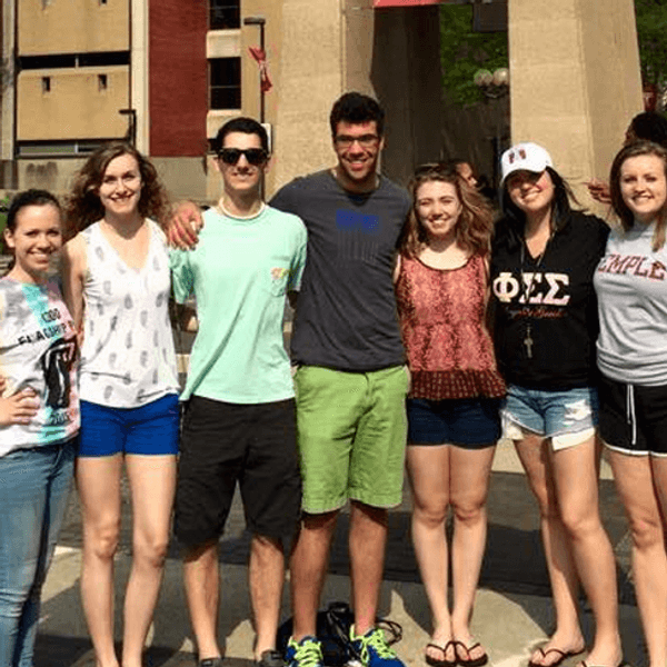 Why Having Friends In Your Major (Or One Very Similar) Is A Blessing