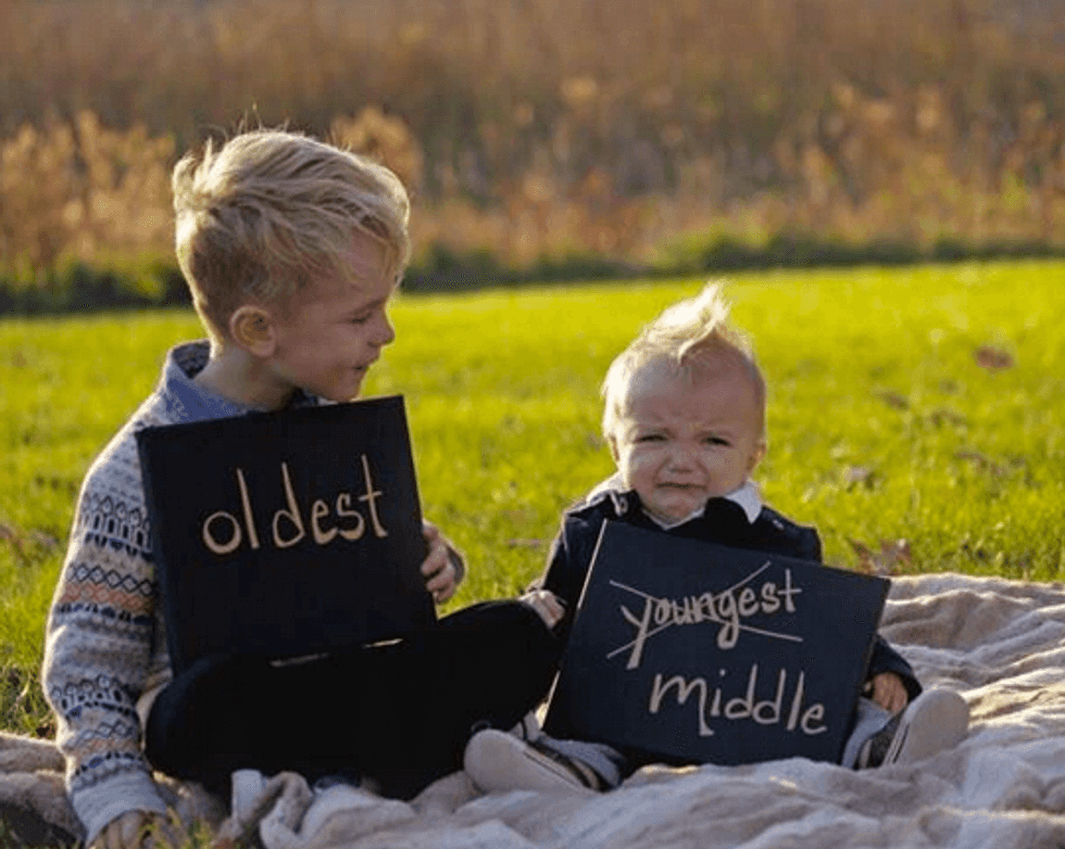 8 Signs You Are The Middle Child