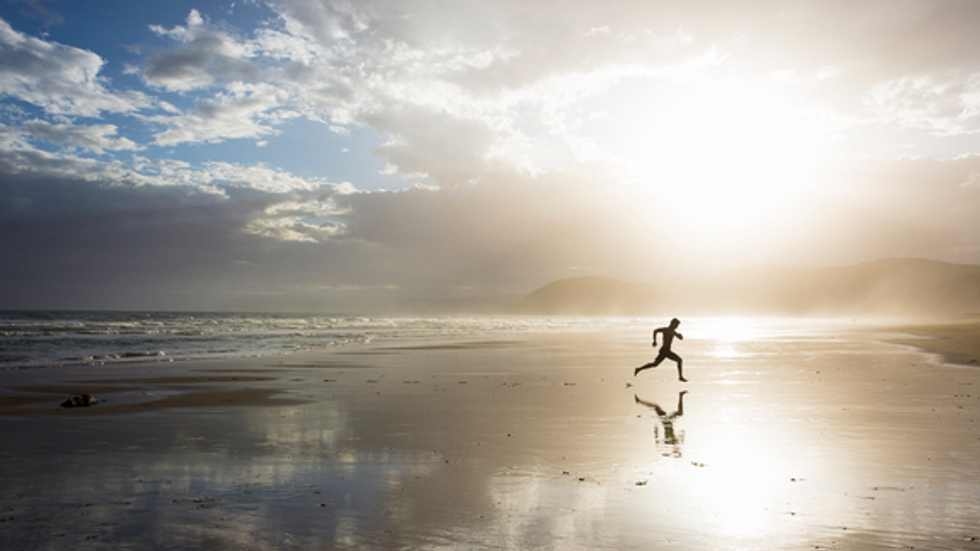 21 Stages Of Running A Marathon As Told By 'The Devil Wears Prada'