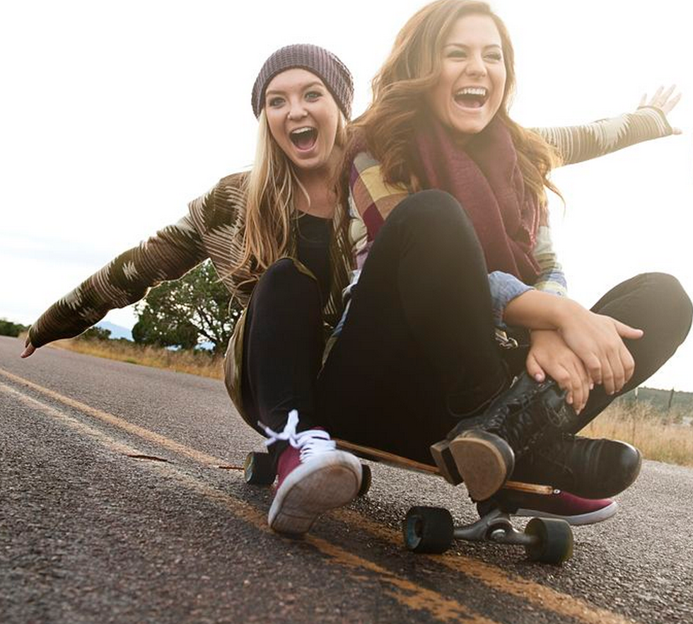 12 Reasons Your Roommate Is The Only Human You Need