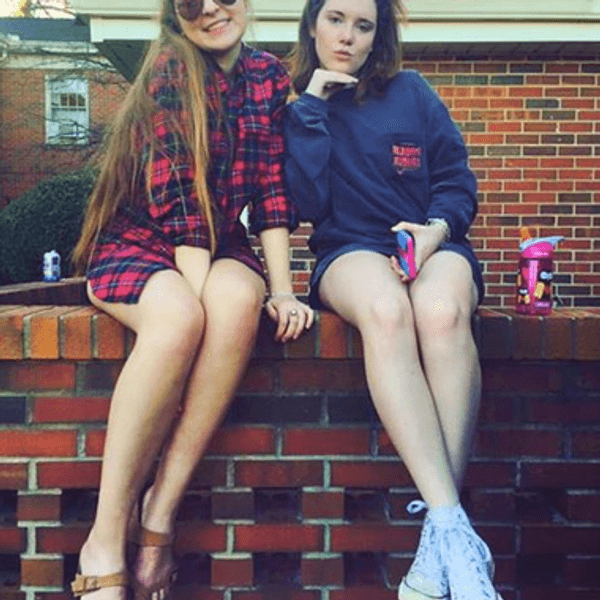 30 Reasons Why You Should Love Your Roommate
