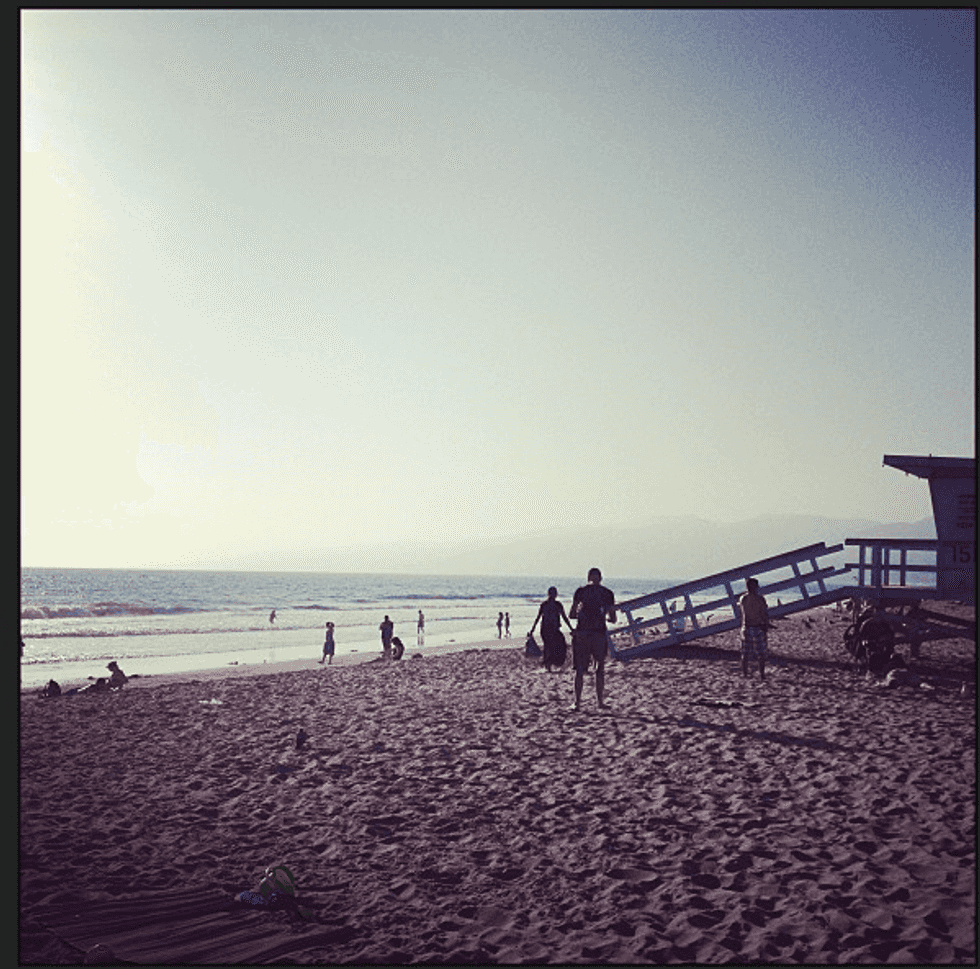 10 Awkward Things About Going to the Beach