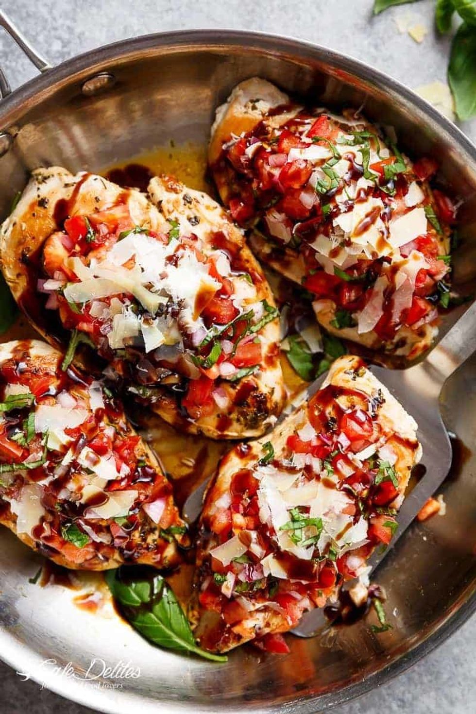 italian herbs bruschetta chicken