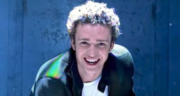 Justin Timberlake sings a nostalgic song from the 2000s