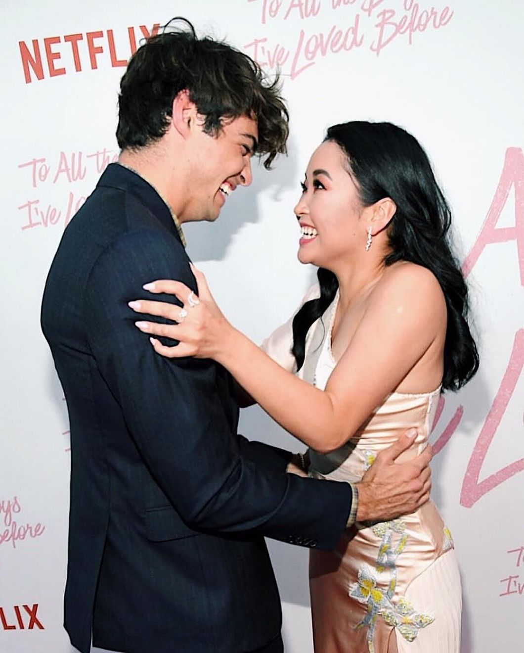 lana condor and noah centineo on red carpet for to all the boys i've loved before