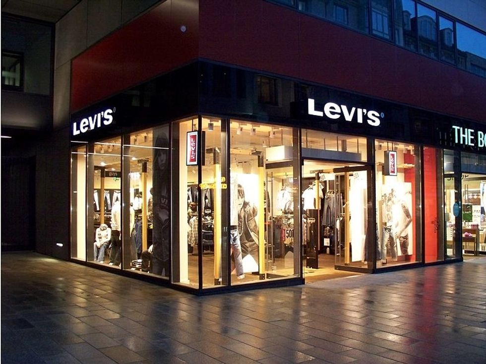 levi store