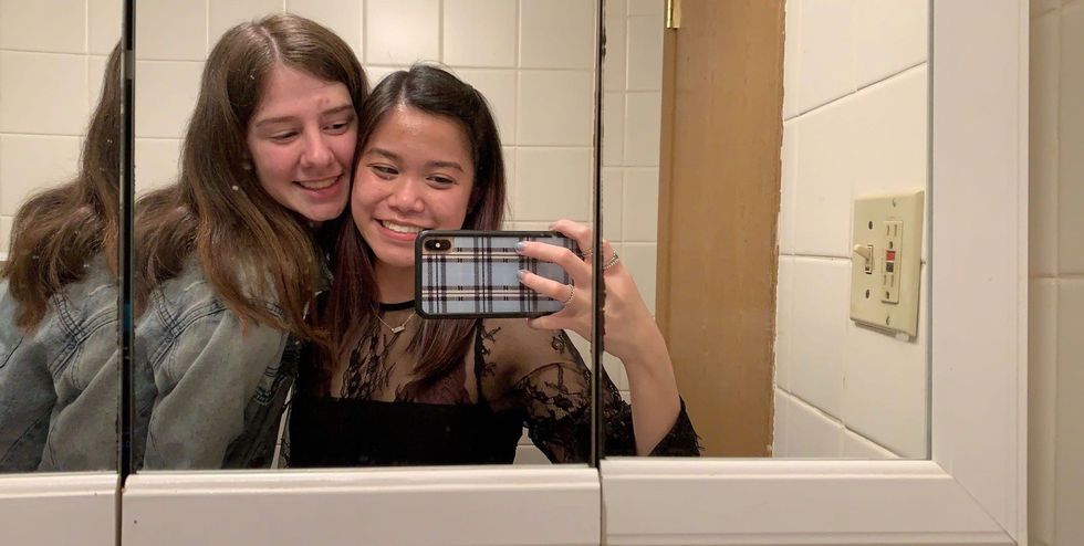 Meet My Single Friend Worth *Swooning* Over