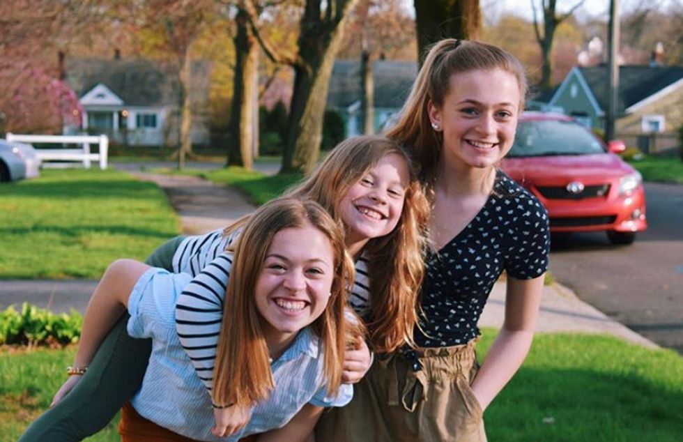 Why I Love Being the Oldest Sibling