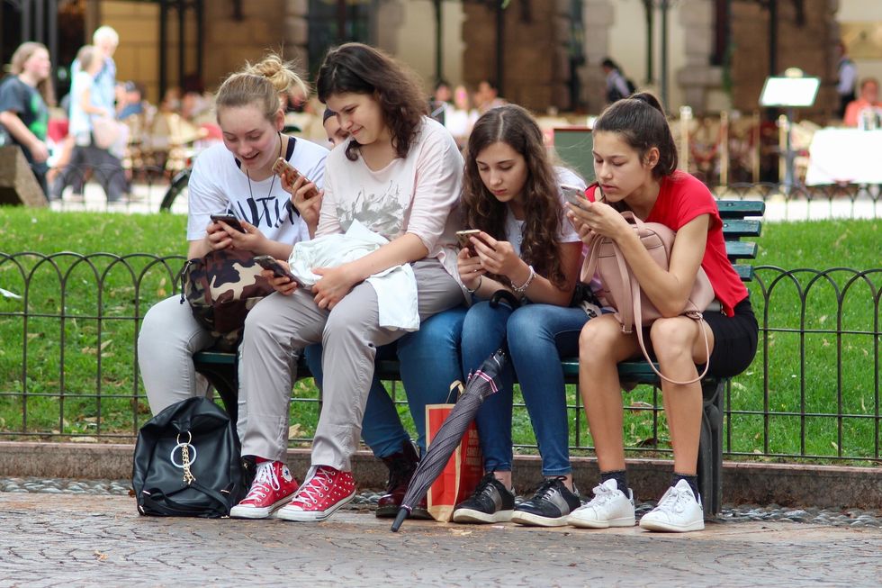 millennials on phones