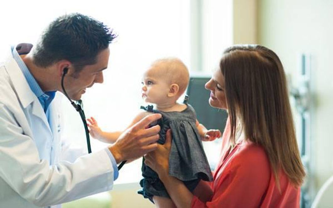 New born baby doctor checkup
