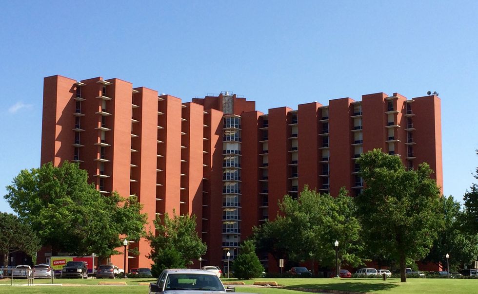 What Nobody Told You About Moving From the Dorms to a House