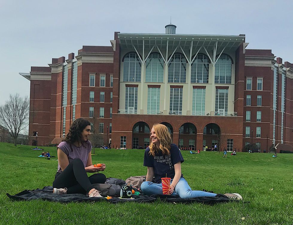 picnic outside Willy T