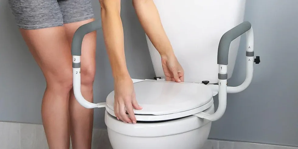 Raised Toilet Seat for The Elderly