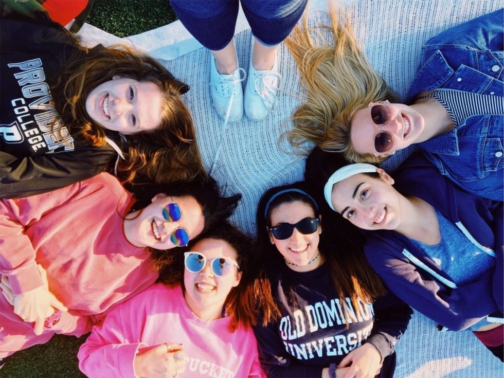 Ray second floor girls make some noise