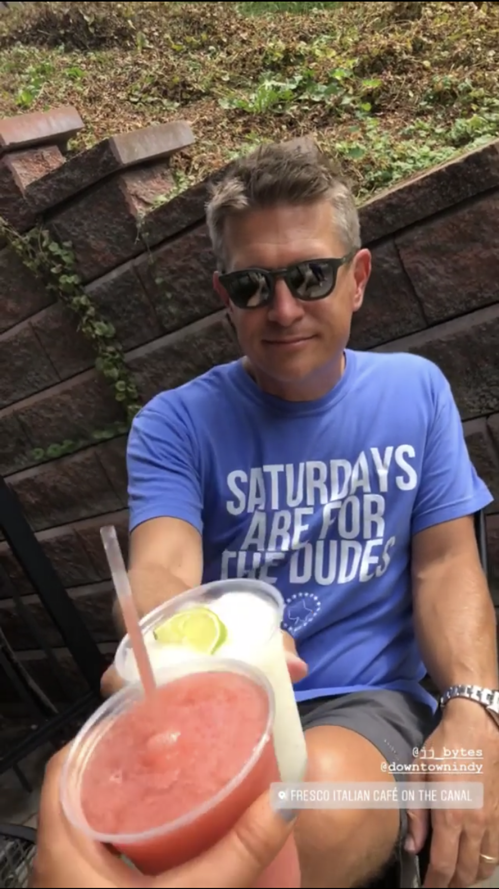 Smoothies clinking Fresco Italian Caf\u00e9