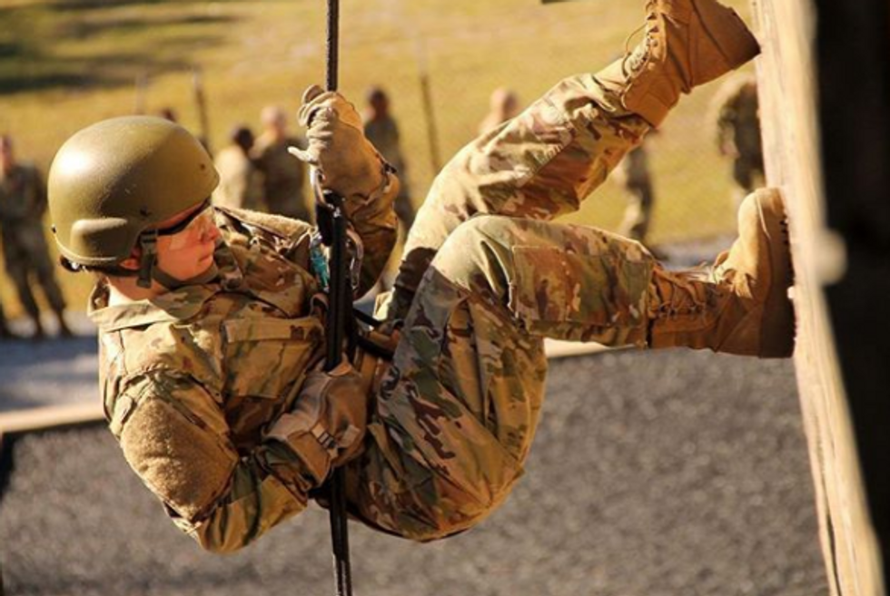 soldier rappelling