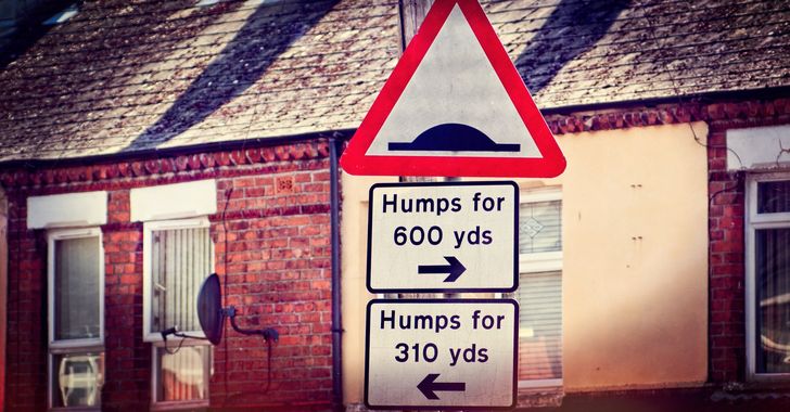 speed bump signs