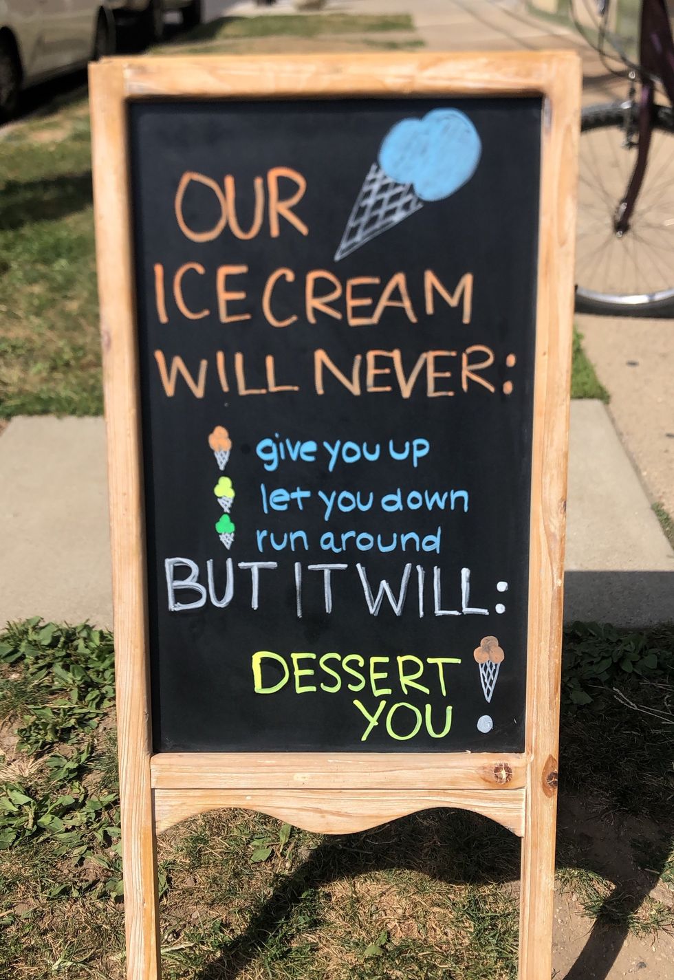 Square Scoop Fountain Square