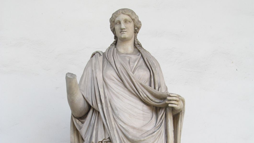 statue with white background