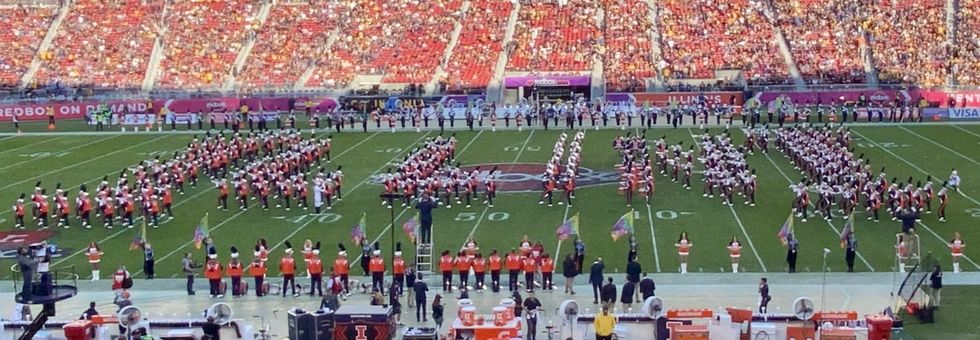 The famous "Illini" set in the Incomparable Three in One