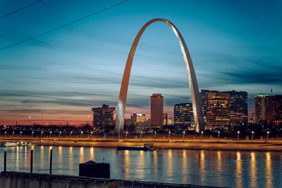 Just Moved to St. Louis? Here’s Why You Should Go Local for Banking