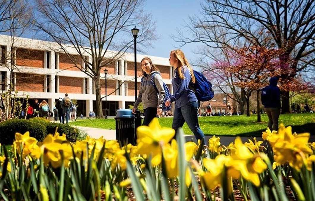 theminorunc.files.wordpress.com