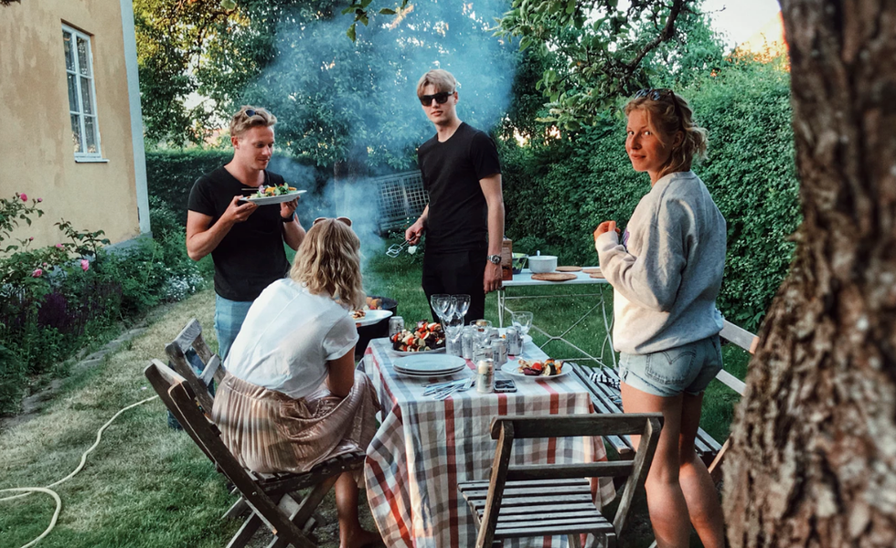 25 Percent Of Women Worry About Food Every Half Hour, So Kindly Shut Up About Your Newest Diet