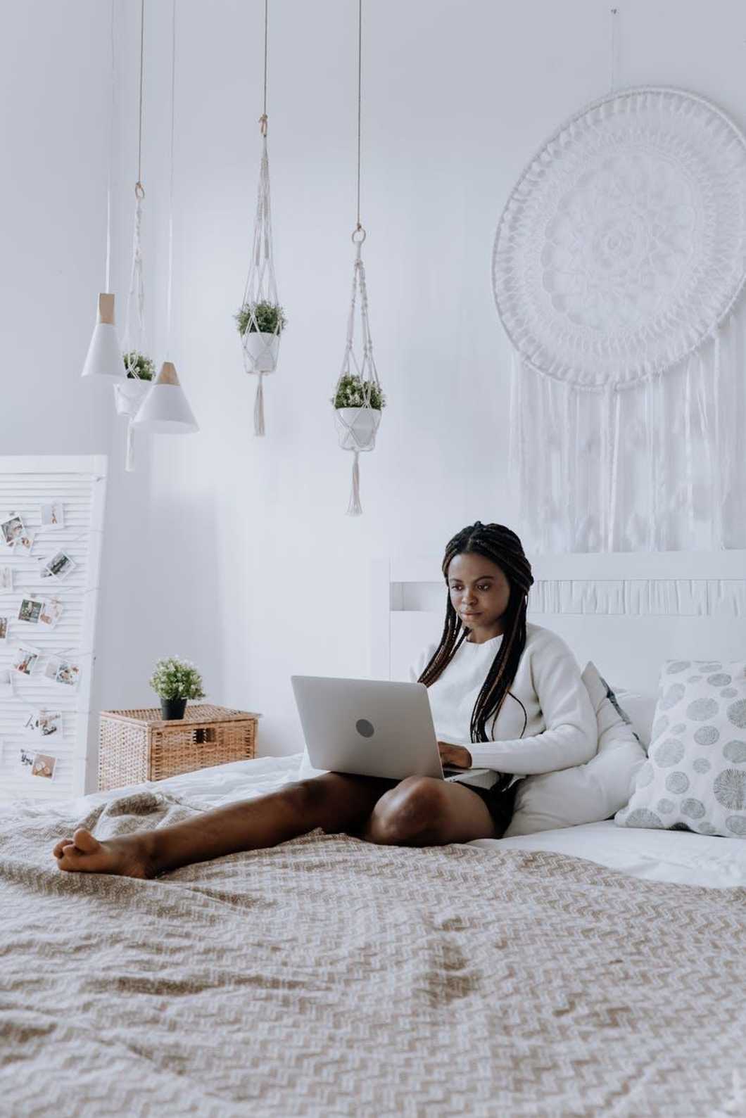 5 Ways To Handle The Stress Of Earning Your Degree From Your Childhood Bedroom